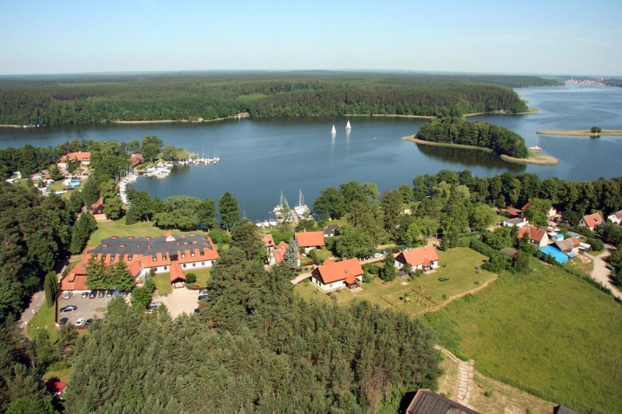 Pan Dom Pracy Tworczej W Wierzbie Wierzba ภายนอก รูปภาพ